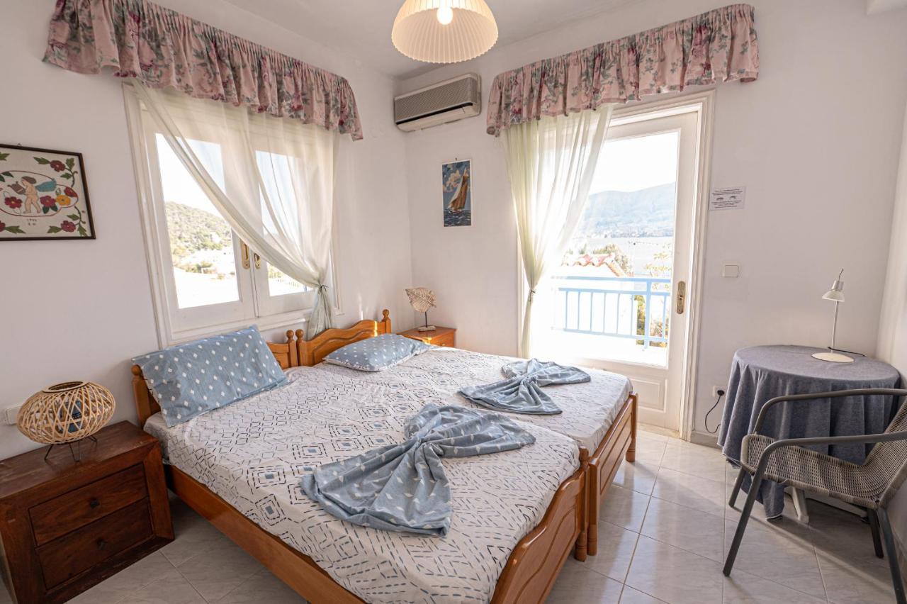 Poros Town Rigos House At Askeli Beach, Poros Island المظهر الخارجي الصورة