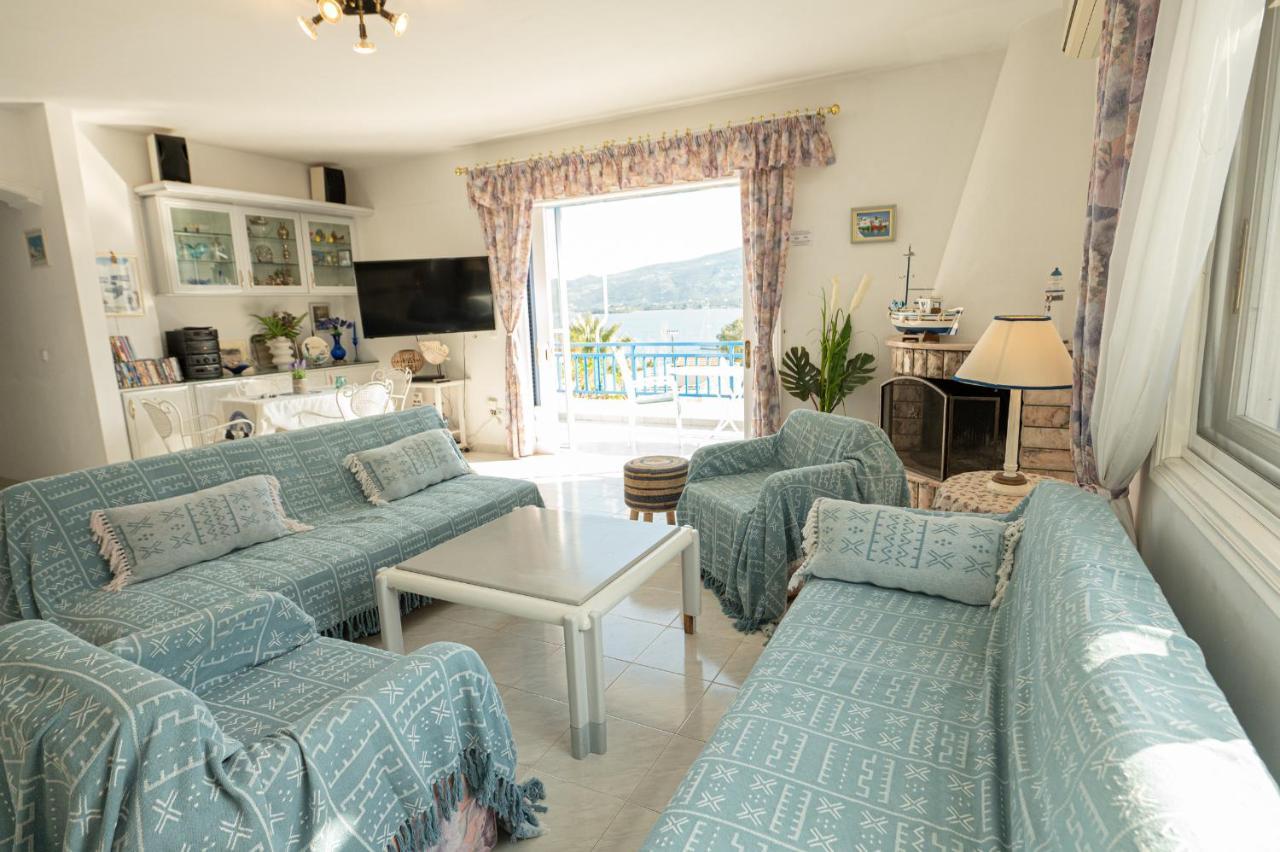 فيلا Rigos House At Askeli Beach, Poros Island Poros Town المظهر الخارجي الصورة