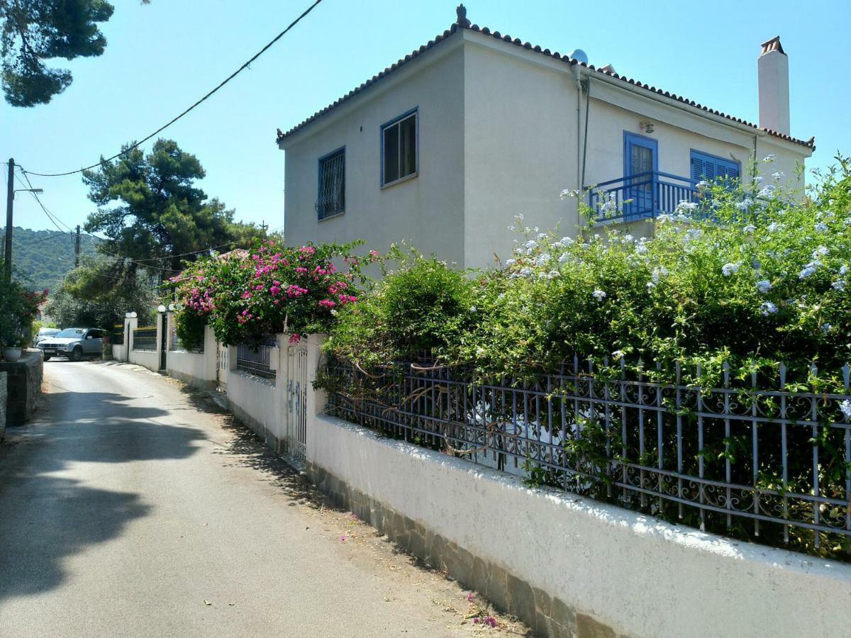 Poros Town Rigos House At Askeli Beach, Poros Island المظهر الخارجي الصورة